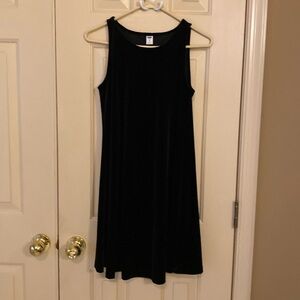 Holiday party! Black velvet sleeveless dress. Old Navy XS